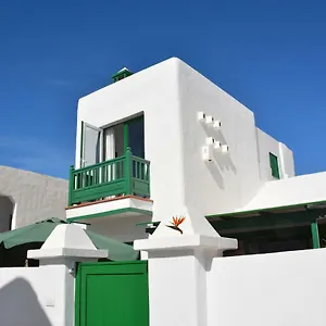 Ave Paraiso - Cozy And Sunny House Appartement